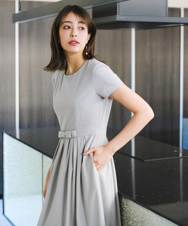 Tiaclasse 【洗える】半袖リボンギャザーフレアワンピース サックスグレー