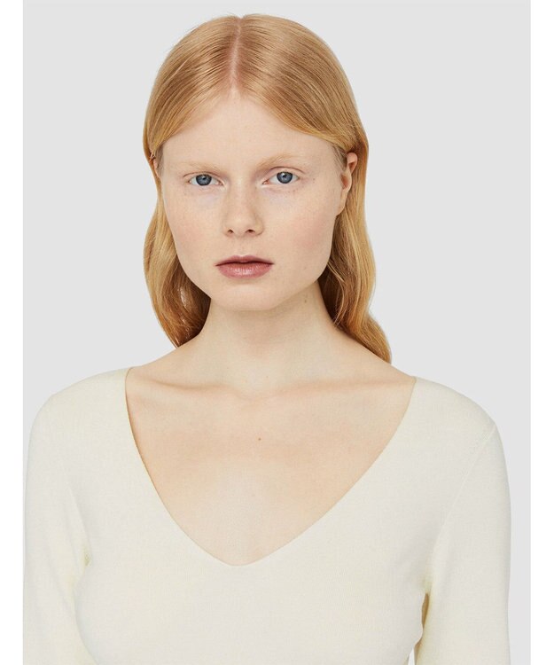 JOSEPH 【FOUNDATIONS】シルクストレッチ　Vネックニット Ivory