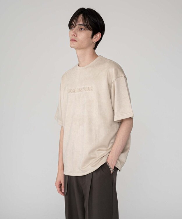 WEGO 【ユニセックス着用ITEM/MLサイズ展開】フェイクスウェードエンボスロゴT（SS） ホワイトアイボリー