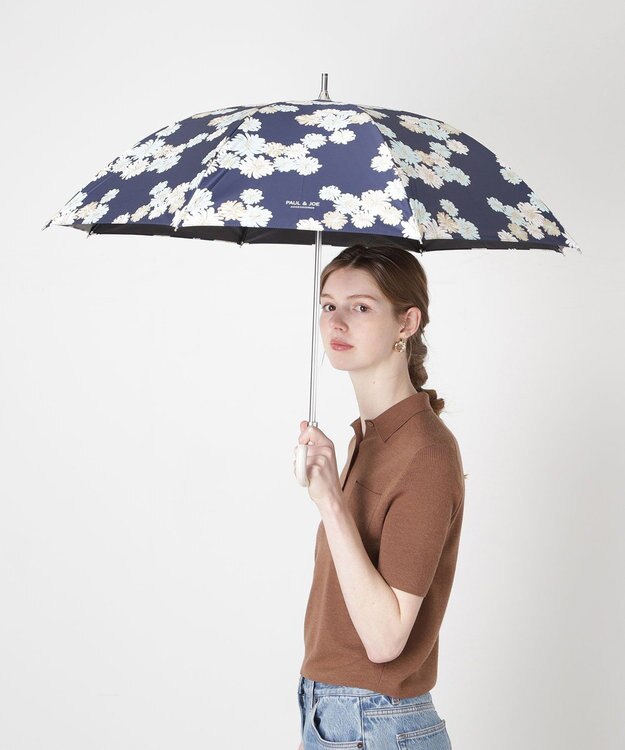 MOONBAT 【一級遮光/軽量】PAUL & JOE 晴雨兼用 日傘 長傘 総柄クリザンテーム 遮熱 UV ネイビーブルー