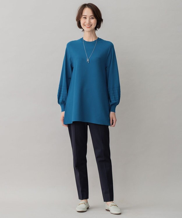 自由区 【洗える】レーヨンポリエステルスムース チュニック丈ニット ブルー系