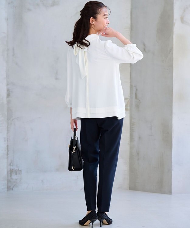 組曲 L 【KUMIKYOKU NAVY】ジョーゼットシフォン2WAY ボウタイブラウス パールホワイト系