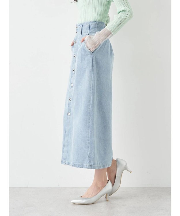 earth music&ecology ボタンナローデニムスカート Light Indigo
