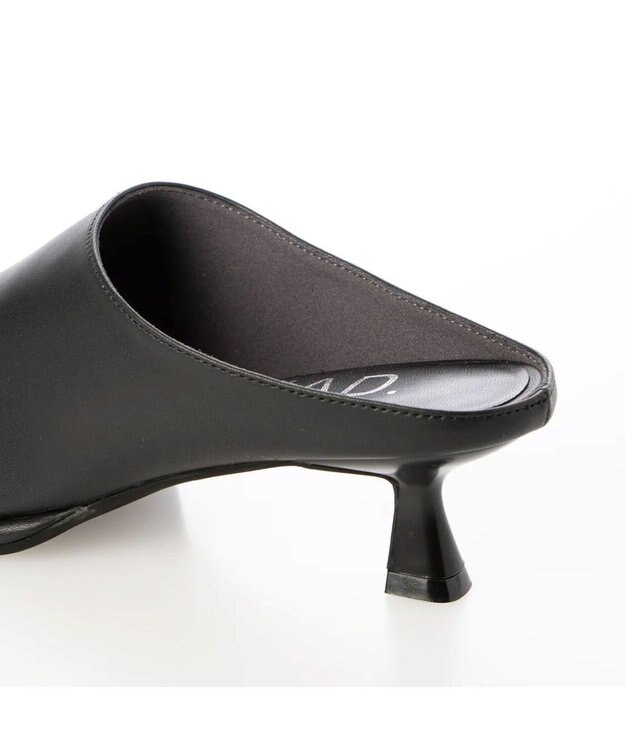 APOM オブリークスクエアカバーミュール ブラック