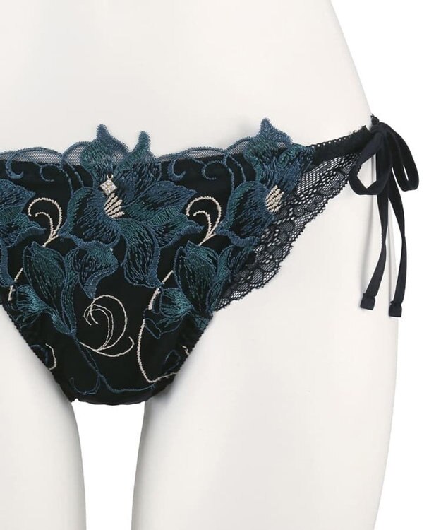 San-ai Resort（三愛水着楽園） エレガントコレクション2311ヒモショーツ  【M・Lサイズ】  【northerly】 グリーン