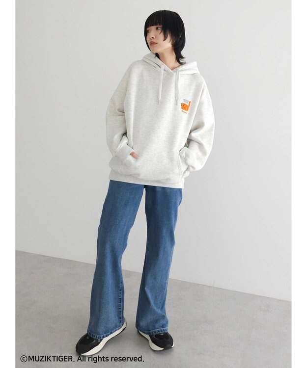 Green Parks ムジークタイガー／裏起毛刺しゅうフーディー Oatmeal