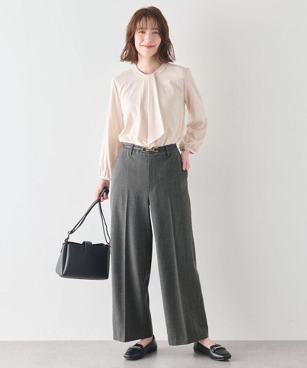 ANY 【洗濯機可】ボータイブラウス エクリュ