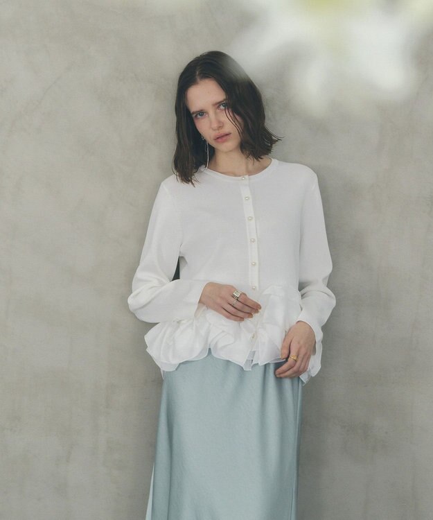 YECCA VECCA パール釦ラッフルカーディガン Off White