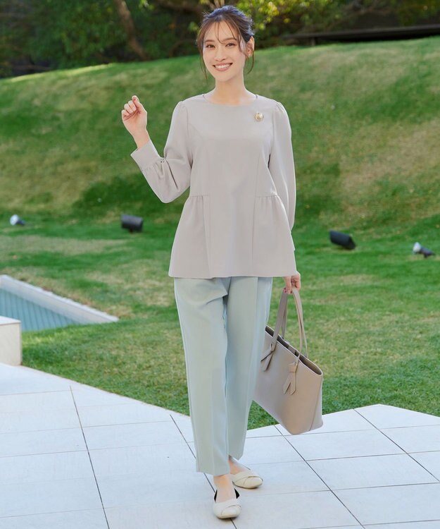 Tiaclasse 【ダブルクロス】パフスリーブペプラムチュニックブラウス グレージュ