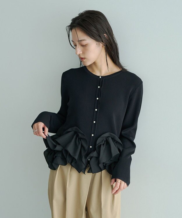 YECCA VECCA パール釦ラッフルカーディガン Black