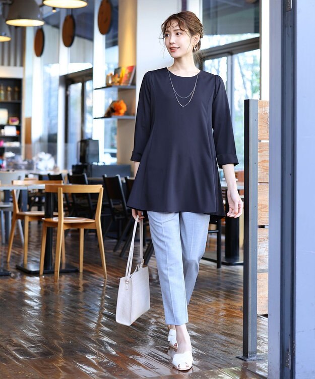 Tiaclasse L 【小倉優子さん着用・選べる袖TYPE・洗える】バックフレアチュニック 七分袖ネイビー