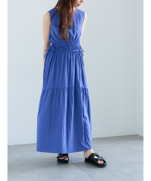 Te chichi ドロストティアードワンピース ブルー