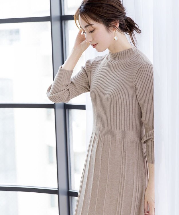 Tiaclasse 【洗える】1着でオシャレ感が出せるニットプリーツワンピース グレージュ