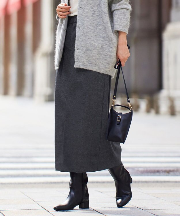 自由区 ウールサキソニー スカート グレー系