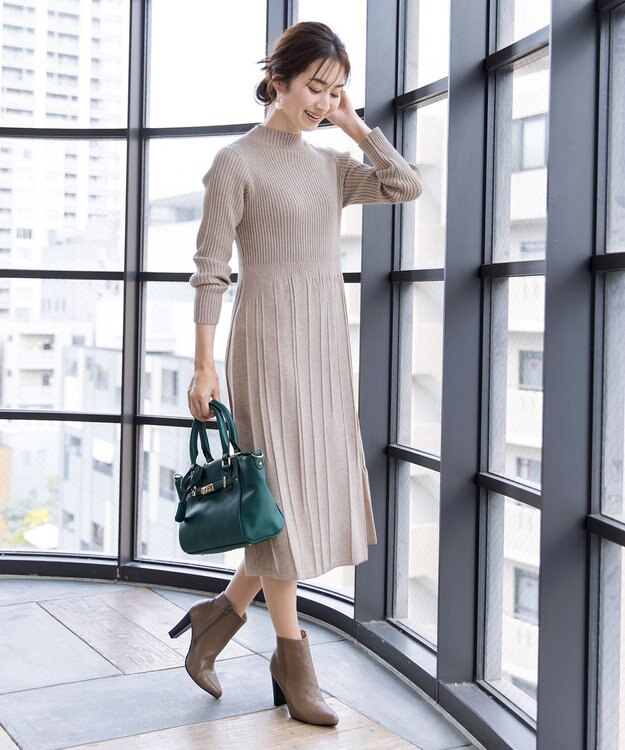 Tiaclasse 【洗える】1着でオシャレ感が出せるニットプリーツワンピース グレージュ