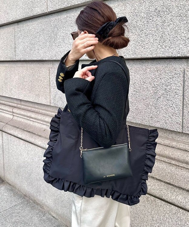 LA BAGAGERIE LA BAGAGERIE×chiyo ポーチ付きフリルエコバッグ ブラック