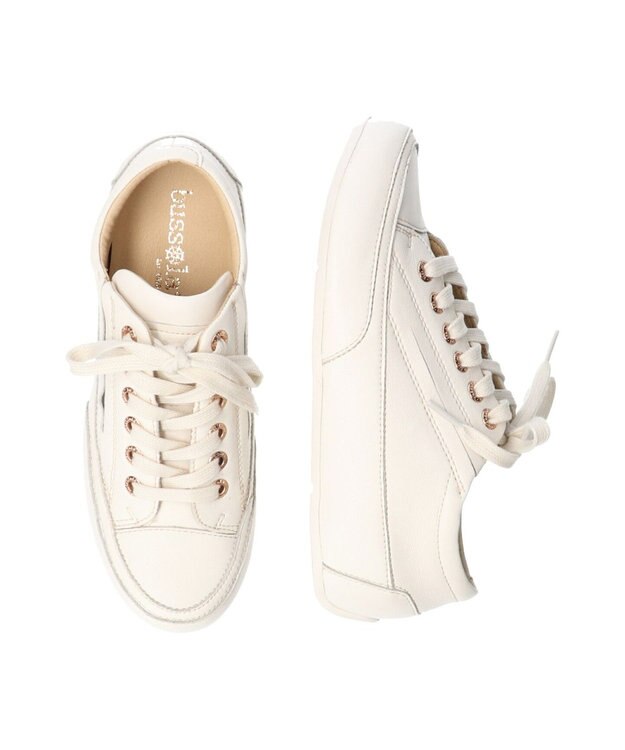 INTER-CHAUSSURES 【BUSSOLA】撥水レースアップスニーカー アイボリー