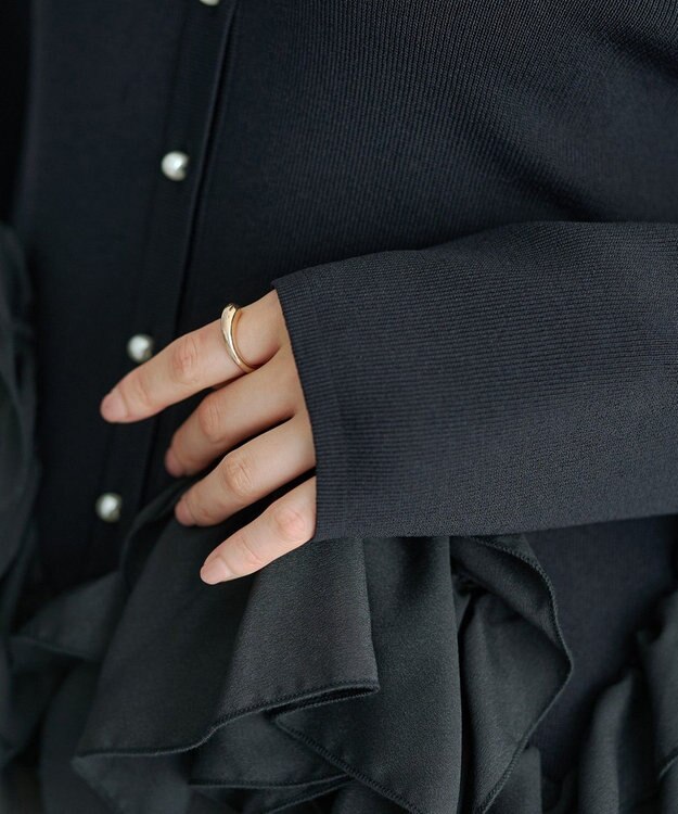 YECCA VECCA パール釦ラッフルカーディガン Black