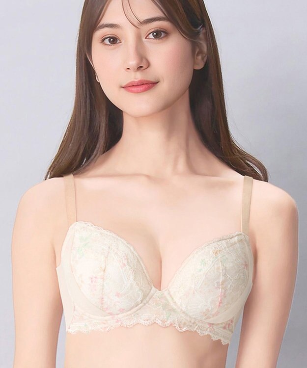 Wing ブラジャー 背中の段差を軽減 脇高設計 パーソナライズ設計 【脇も背中もきれいブラ】 Gカップまで対応 大きいサイズ KB2723 ウイング／ワコール アイボリー