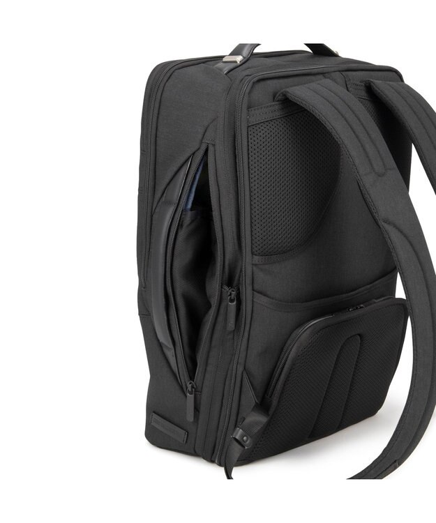 ZERO HALLIBURTON  Z PACK LTD DN ビジネスリュック  B4サイズ 15.6インチPCPC収納 18/23L 脱着ポーチ エキスパンド 81743 ブラック