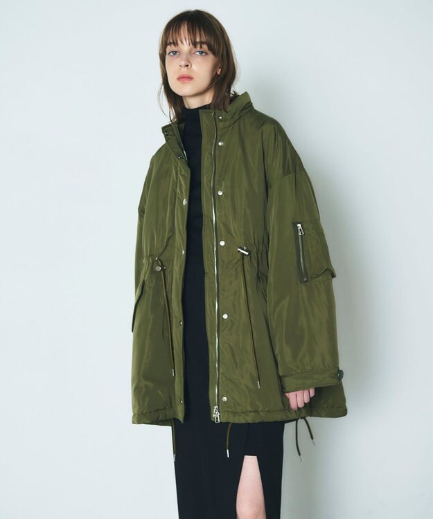 GRACE CONTINENTAL ボリュームハーフコート カーキ