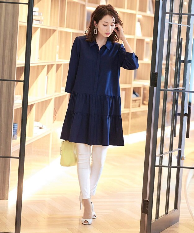 Tiaclasse L 【洗える】1枚で大人華やぐ2段ティアードシャツチュニック ネイビー