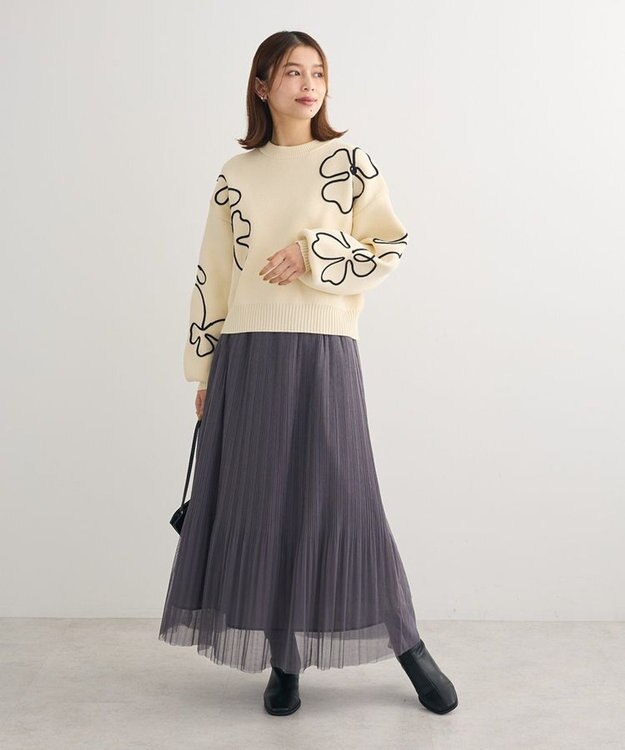 Green Parks ・ＥＬＥＮＣＡＲＥ　ＤＵＥ　コード刺繍花柄ニット Ivory