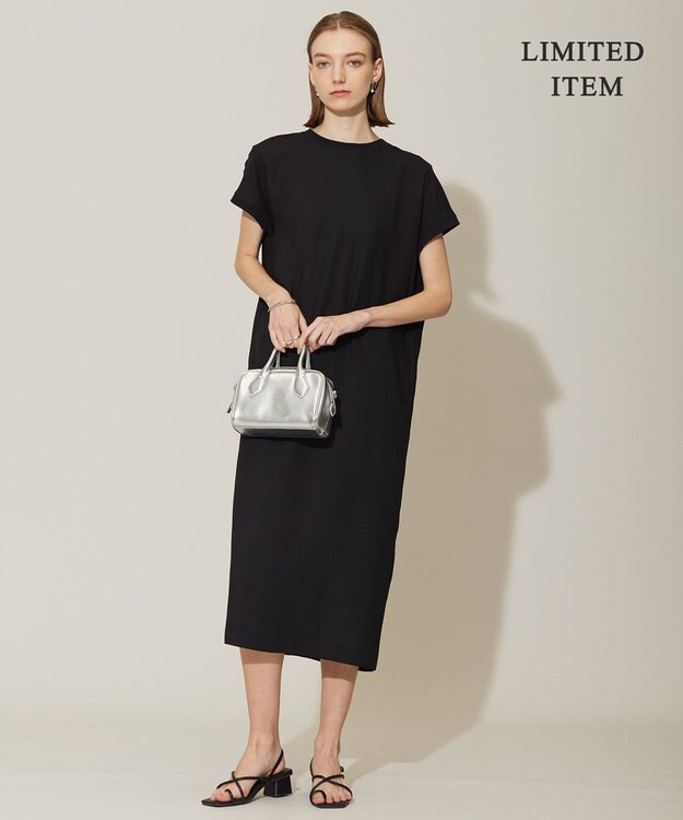 ICB L 【WEB限定・接触冷感・UVケア・速乾・洗える】FluidBackSatin ワンピース ブラック系