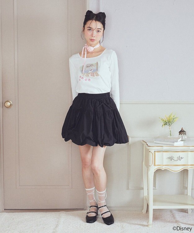 earth music&ecology Ｄｉｓｎｅｙ／Ｍａｒｉｅスクエアネックプルオーバー Off White