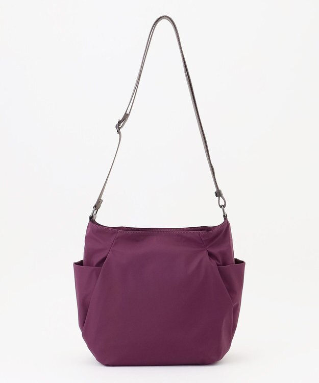 Y'SACCS 【ナイロンタフタ】トラベルショルダー パープル