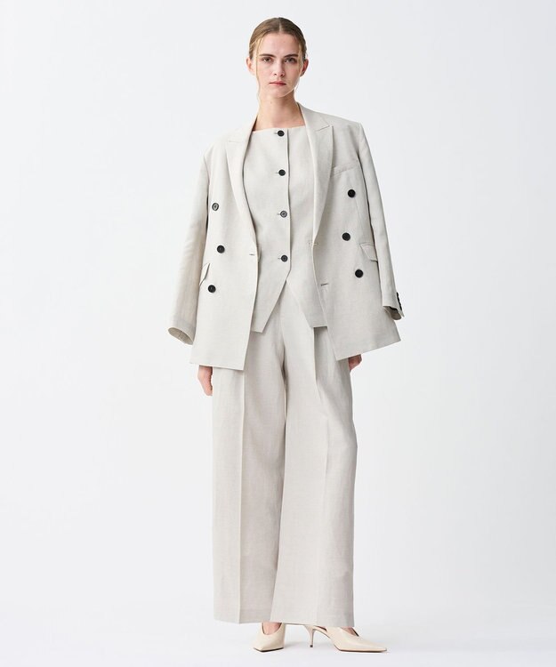 uncrave テンセルライトリネン ジレブラウス フラックス（佐藤晴美さん着用）