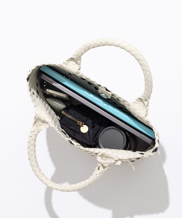 23区 【Oggi3月号掲載】メッシュ スクエア トートバッグ ホワイト系