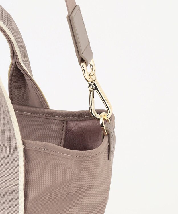 TOCCA BICOLOR RIBBON NYLON M トートバッグ M ベージュ系