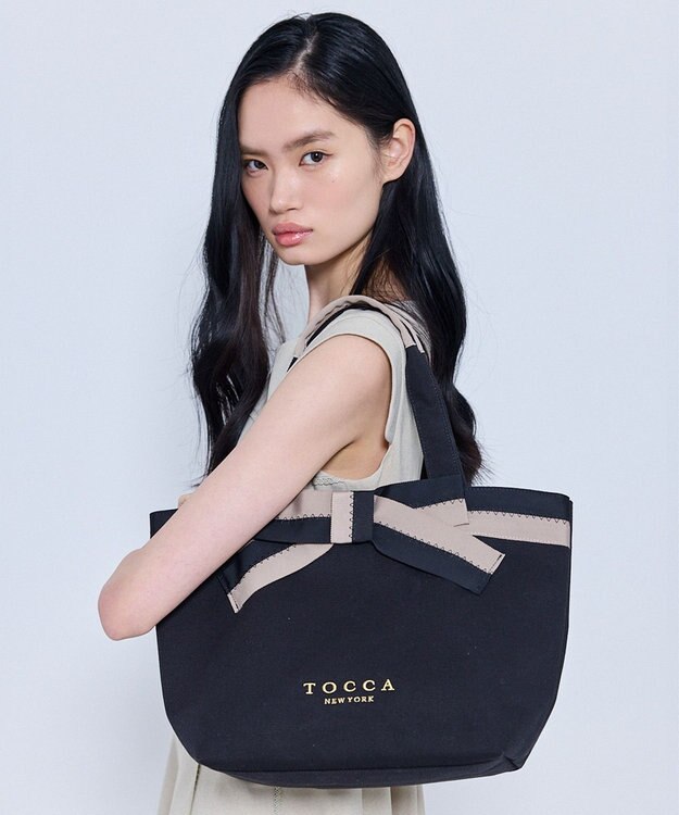 TOCCA KNOT IN CONTRAST CANVASTOTE キャンバストートバッグ ブラック系