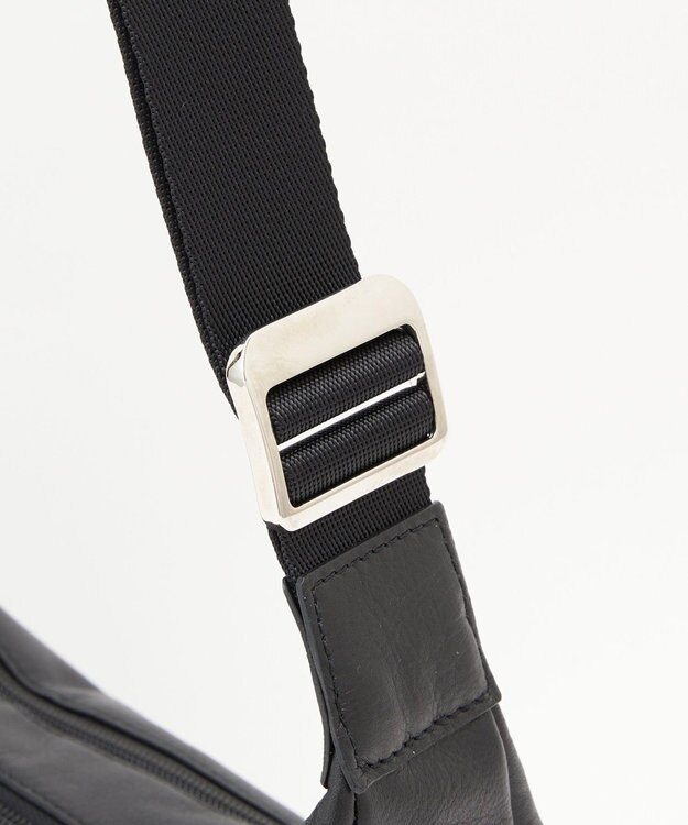 russet ＜ブランド人気No.1ショルダー＞ソフトレザーラウンドショルダーバッグ(CE-1326-WEB) Black2