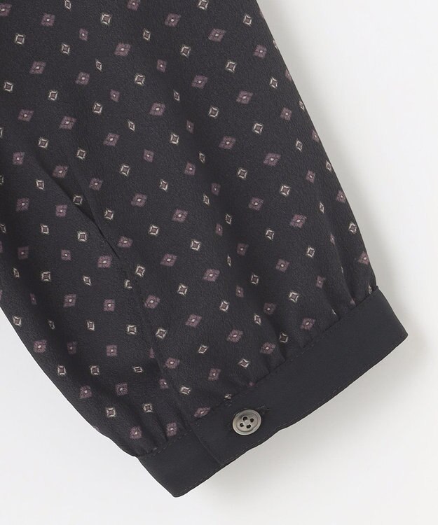 J.PRESS LADIES 【洗える】シュリンクデシン ジオメトリックプリント ブラウス ネイビー系5