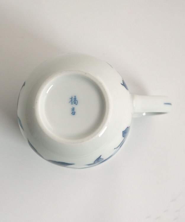 たち吉 染付花鳥マグカップ〈１個〉美濃焼 ホワイト×ブルー