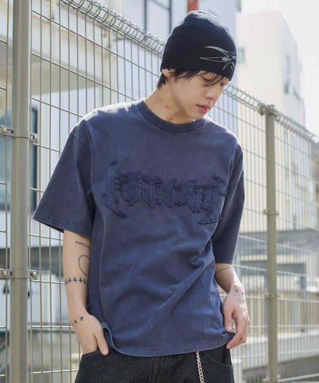 WEGO 【ユニセックス着用ITEM/MLサイズ展開】ブリーチダメージアップリケT（SS） ネイビー