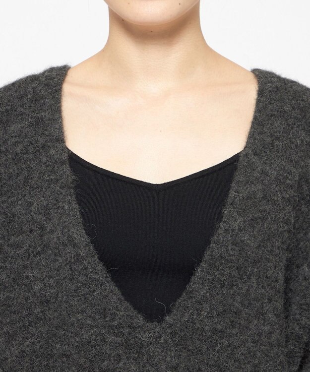 uncrave アルパカニット 深Vネック トップス（uncrave WHITE） チャコール