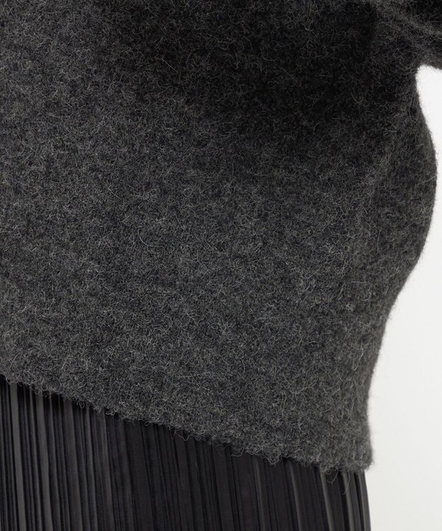 uncrave アルパカニット 深Vネック トップス（uncrave WHITE） チャコール