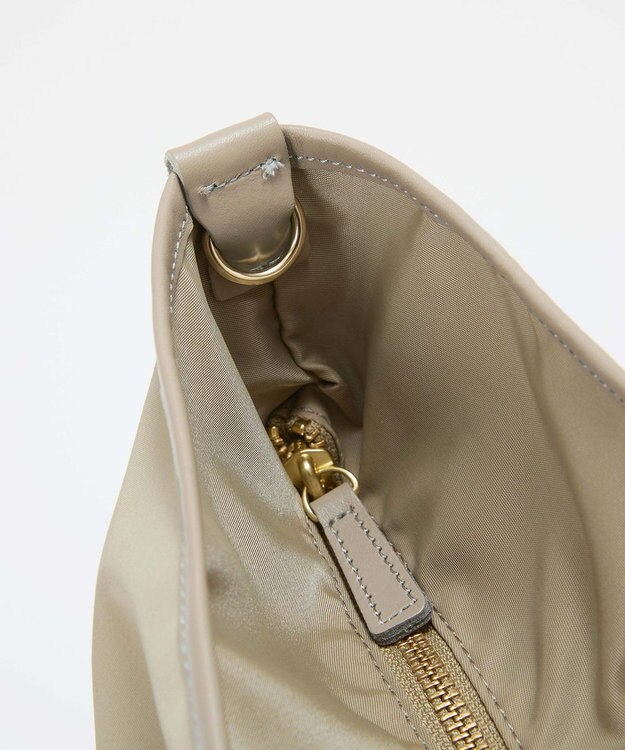 TOPKAPI 【Breath TOPKAPI】ナイロン レザーハンドル シンプル トートバッグ / 軽量 / A4対応 グレージュ