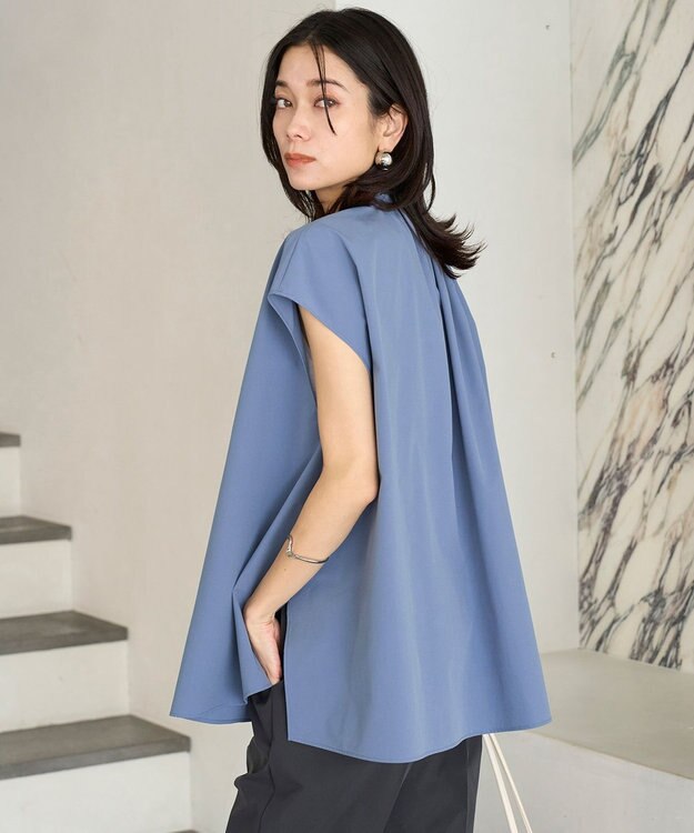 UNFILO FINE MOVE ギャザーブラウス ダルブルー