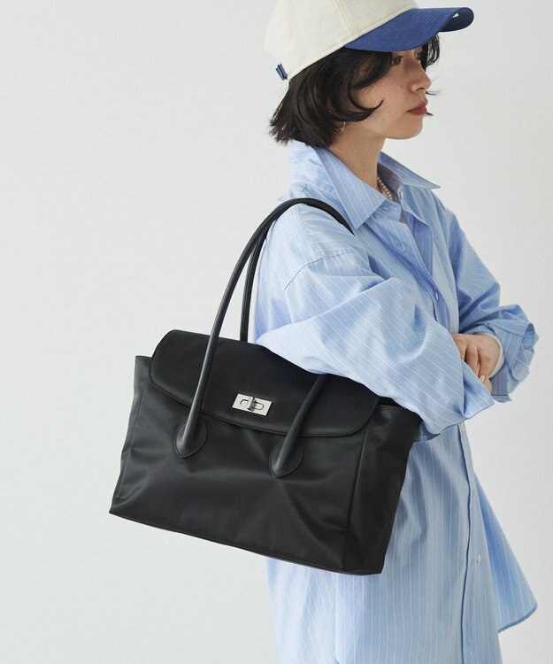 russet 《@__serako.r__企画》クラウズナイロンフラップトートバッグ(CE-1690) Black