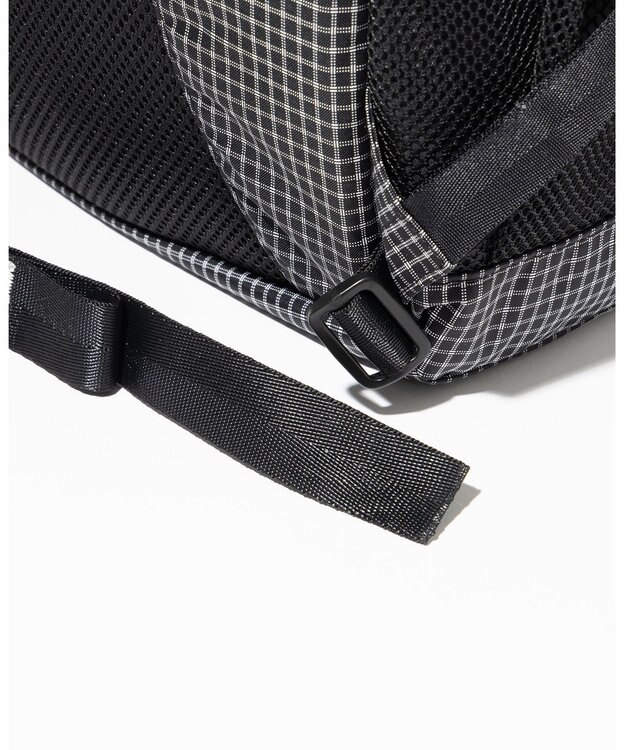 JOSEPH ABBOUD MOUNTAIN 【軽量/ECO撥水/サスティナブル素材/男女兼用】リサイクルリップストップ バックパック 21L ブラック系