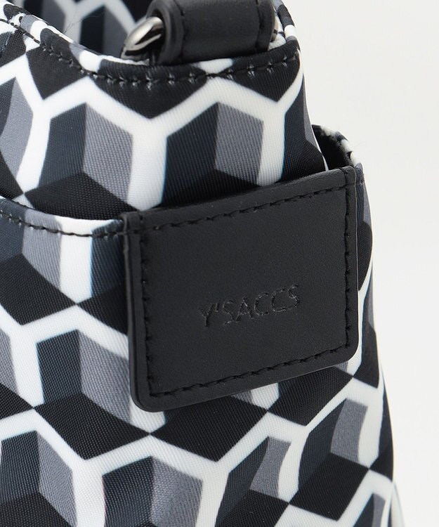 Y'SACCS キュービックモノグラム　2WAYトート　Mサイズ ブラック