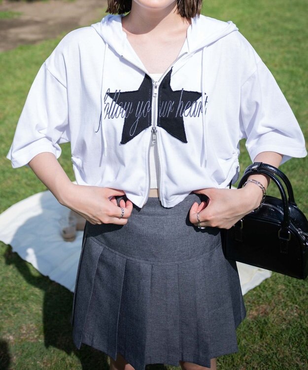 WEGO スターロゴ半袖ジップパーカー ホワイト