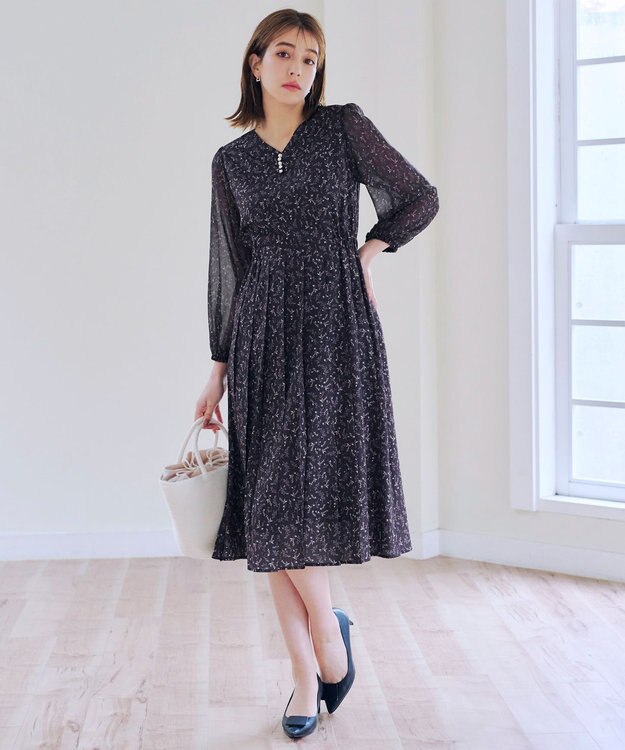 Tiaclasse 【洗える】花柄シフォン袖ワンピース チャコールグレー