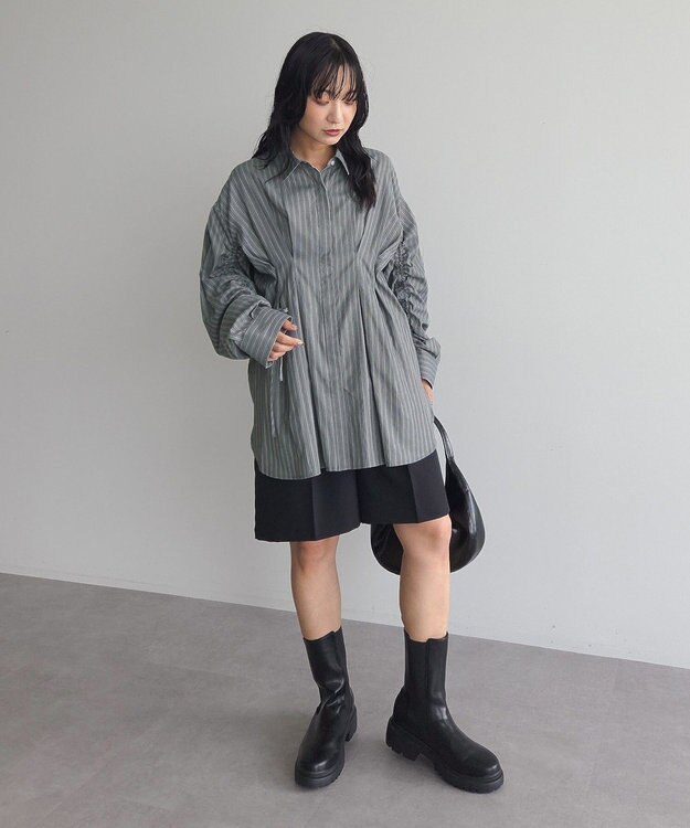 Green Parks 【WEB限定】ドロストシャーリングウエストタックシャツⅡ Charcoal Gray