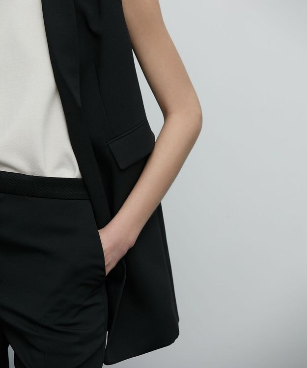 BEIGE， MADELEINE / ジレ Black