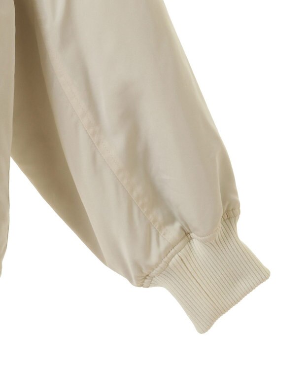 earth music&ecology リバーシブルMA-1 アイボリー